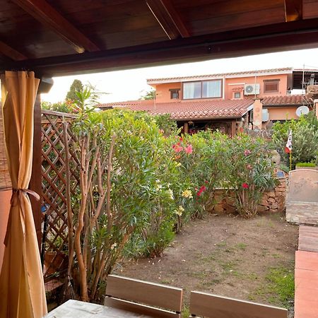 Casa Sviluppata Su Due Piani Con Doppia Veranda E Parcheggio Privato 산테오도로 외부 사진