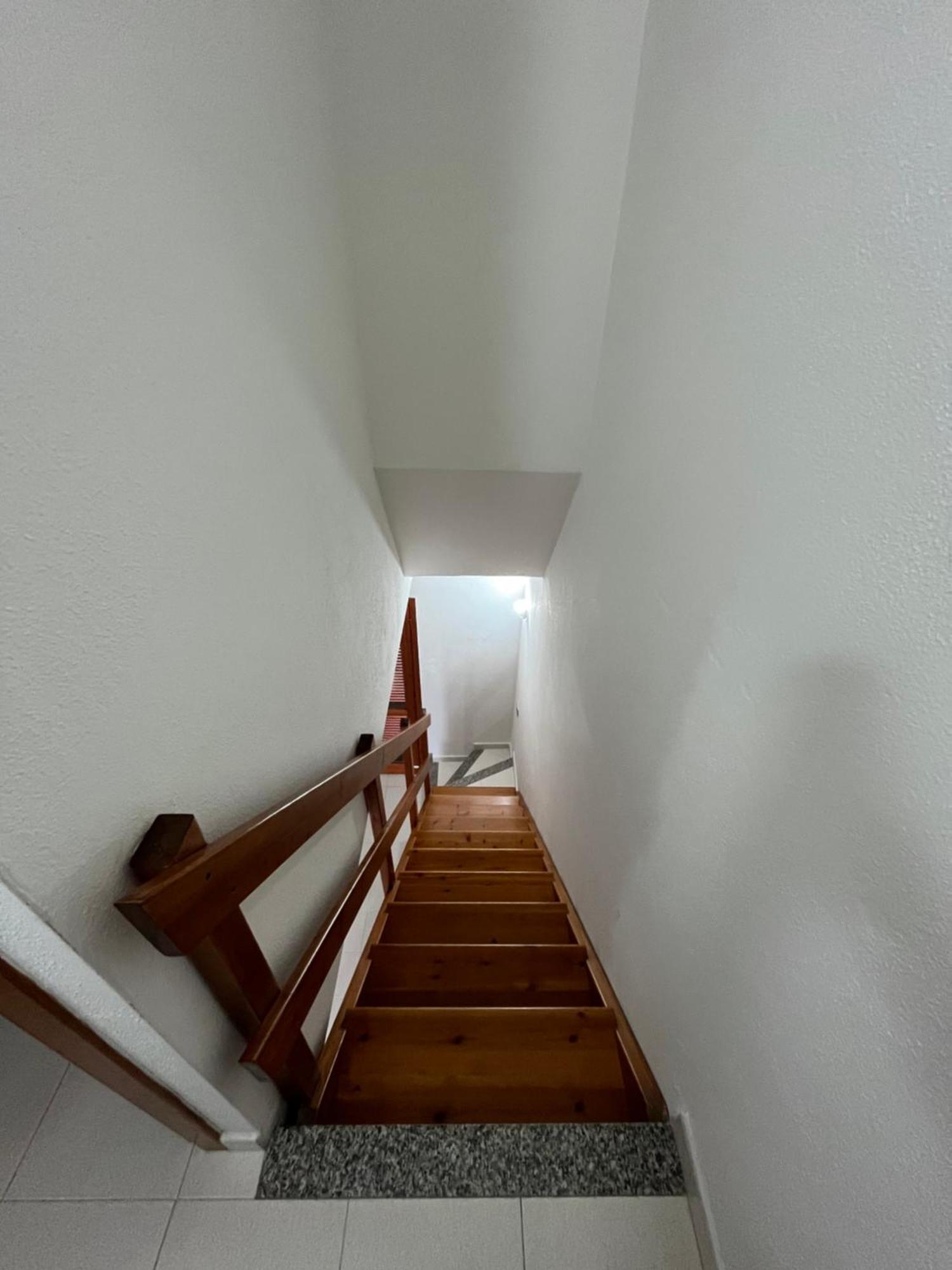 Casa Sviluppata Su Due Piani Con Doppia Veranda E Parcheggio Privato 산테오도로 외부 사진